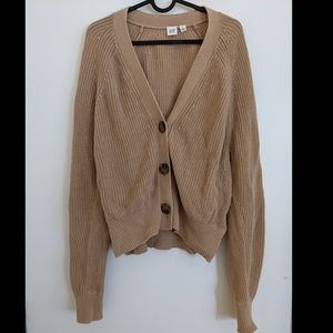 Tan GAP cardigan.